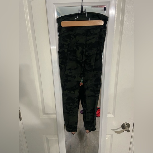 Lululemon Fast & Free 7/8 Tight II *Nulux 25" Incognito Camo Multi Gator Green - Picture 4 of 6